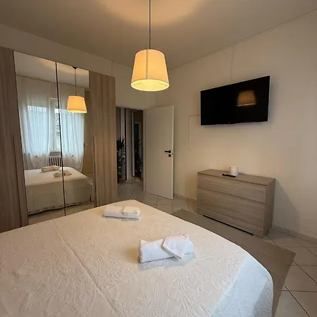Door48 Apartment Novara