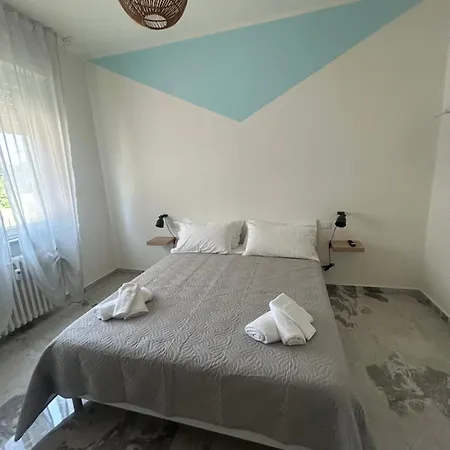 Door48 公寓 诺瓦拉